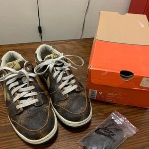 Mens vintage 2003 Nike dunk low premium size 9